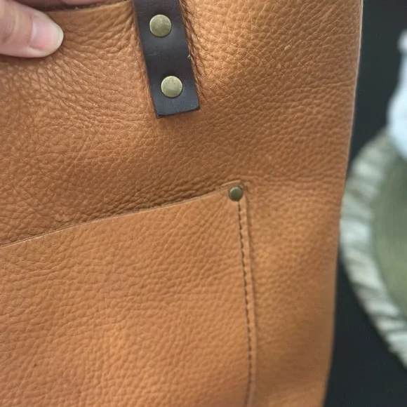 Portland Leather DUNE medium classic tote - Picture 5 of 6